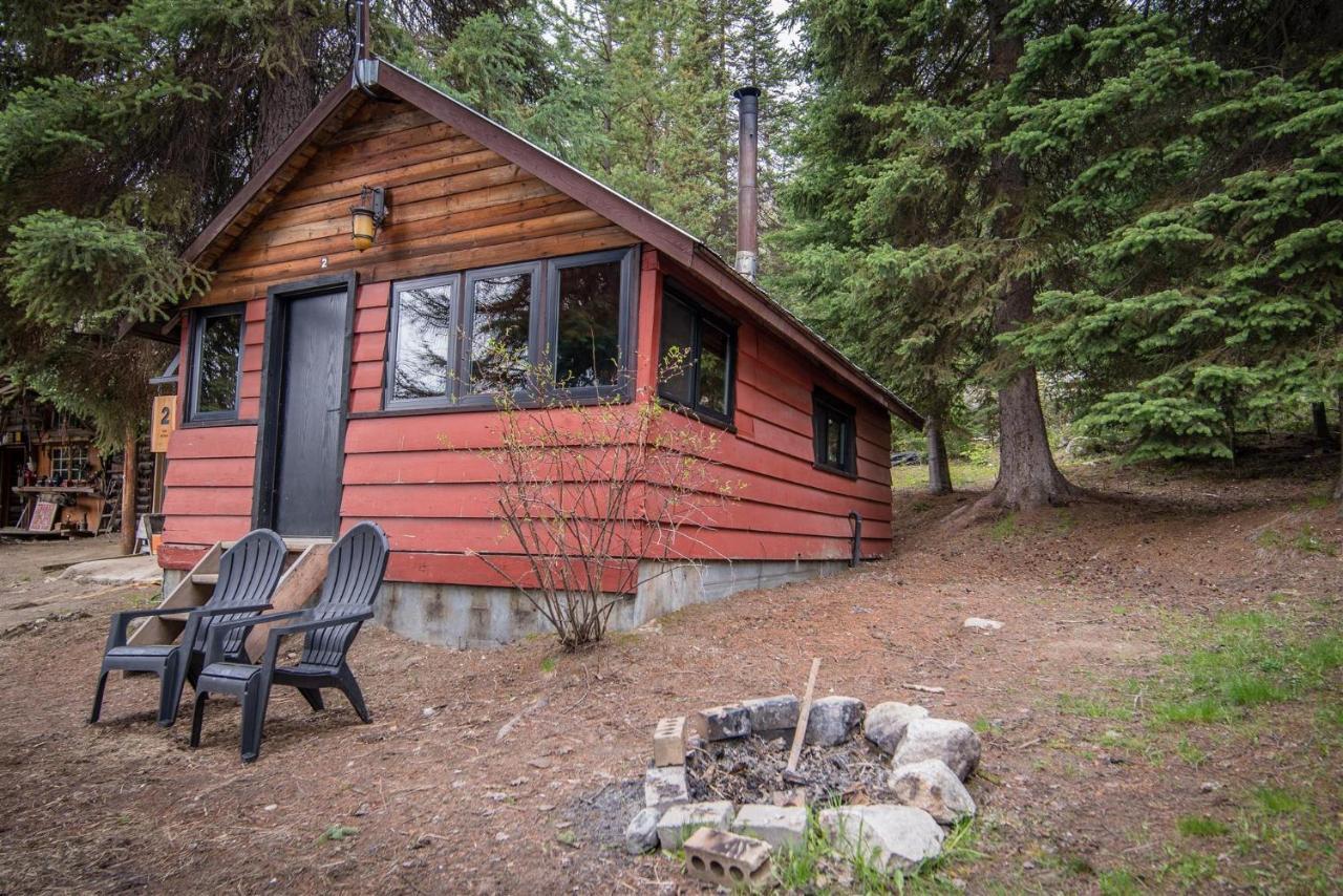 Chute Lake Lodge Naramata Eksteriør billede